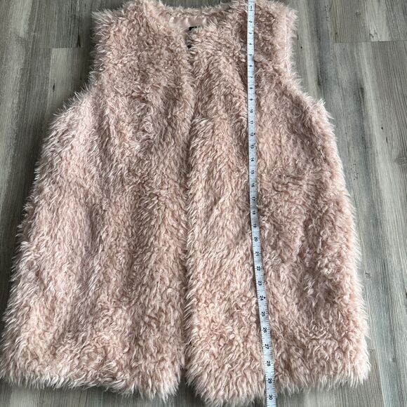 Lord & Taylor Design Lab Fairycore Mob Wife Aesthetic Pink Fur Vest Medium - Picture 4 of 8